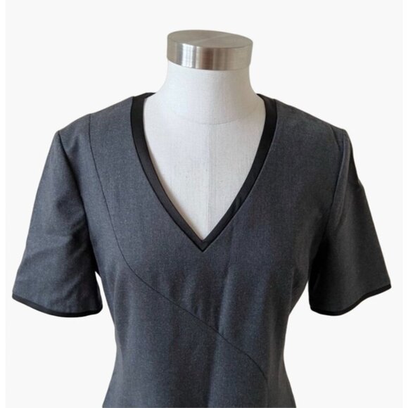 Hugo BOSS Dasenna Sheath Dress Women's Size 8 Charcoal Grey Virgin Wool Half sle - Picture 4 of 11